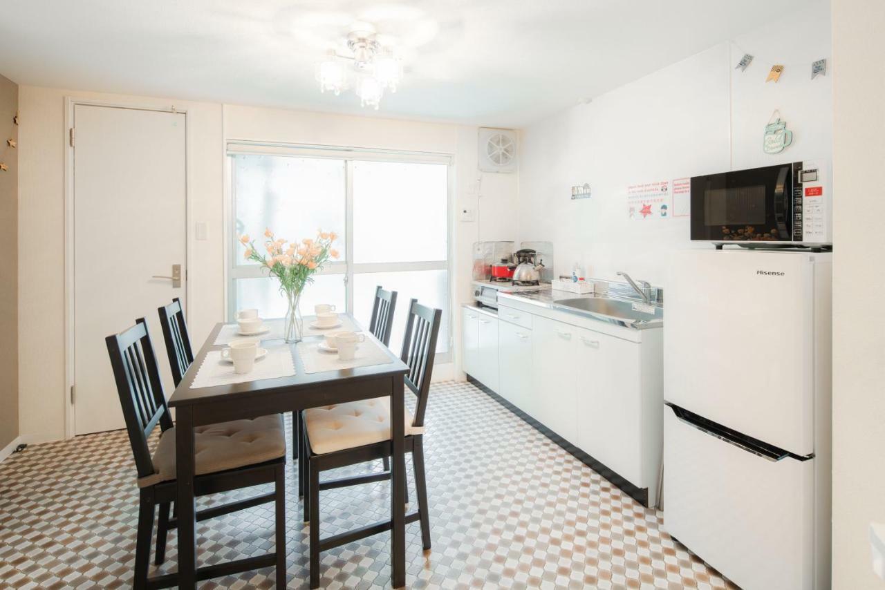 Apartamento Sakuragawa No Shima Osaka Exterior foto