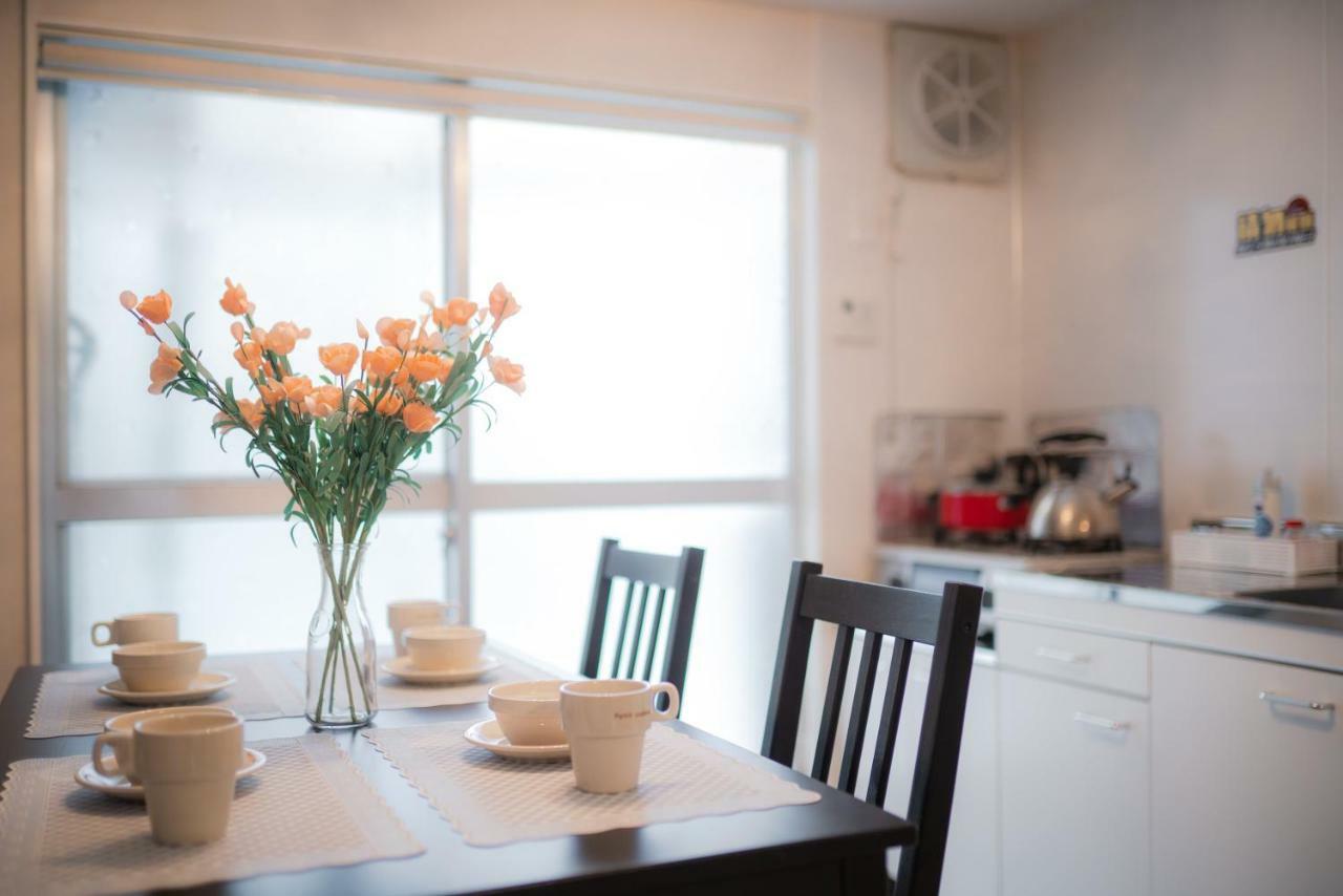 Apartamento Sakuragawa No Shima Osaka Exterior foto